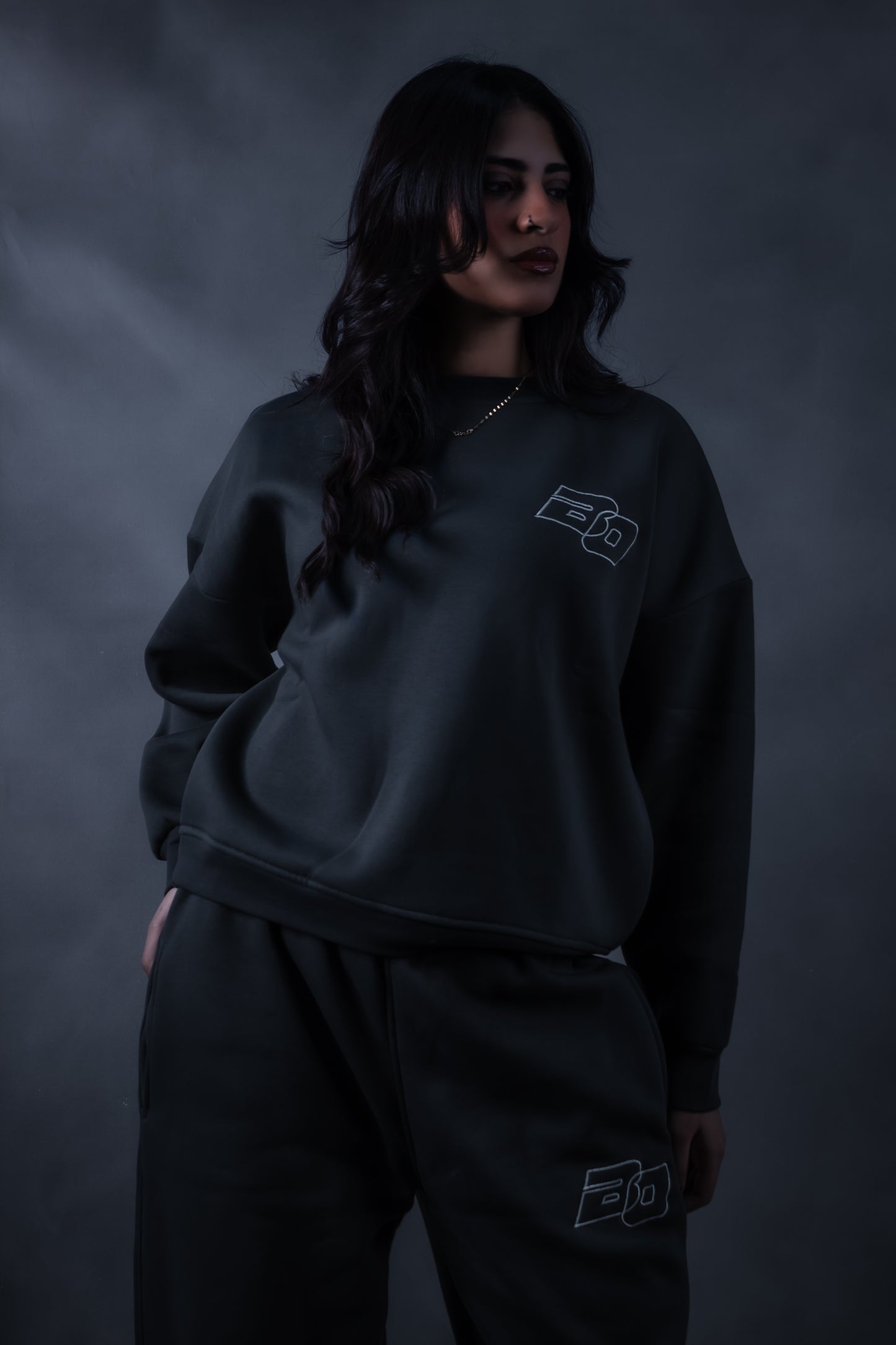 BREAKORDER IRON CREWNECK