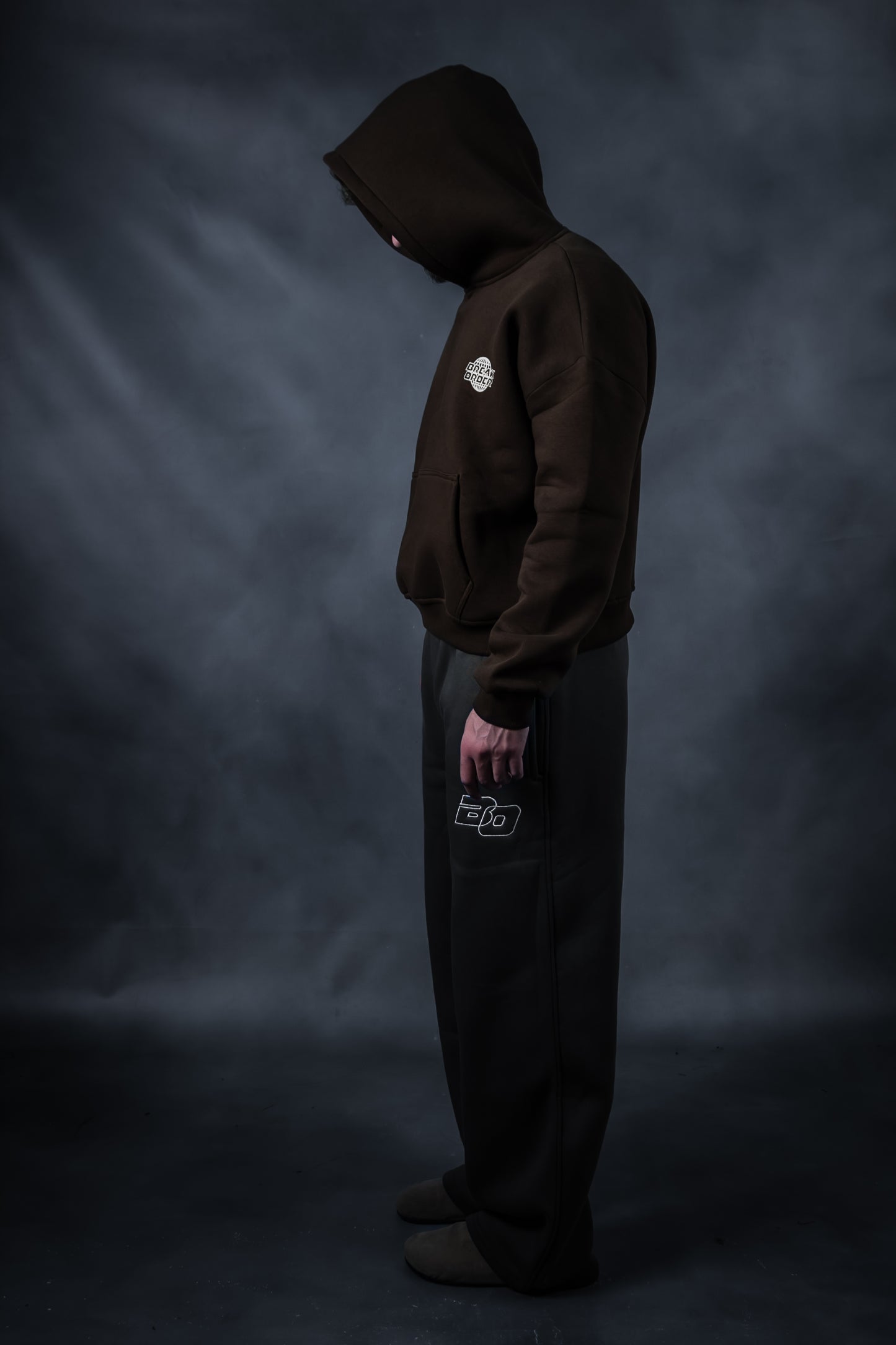 BREAKORDER BROWN HODDIE